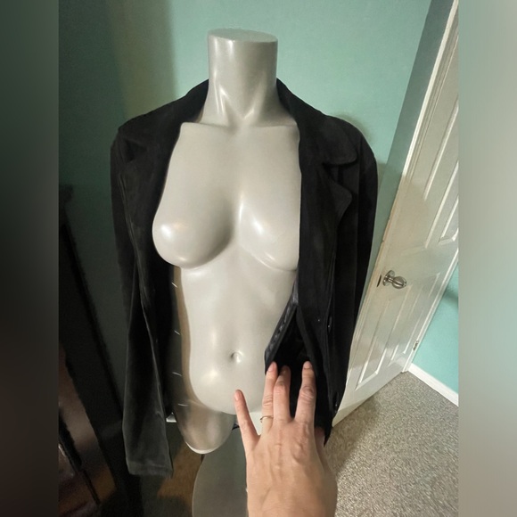 DANIER 100% Suede Button Jacket - Picture 3 of 10